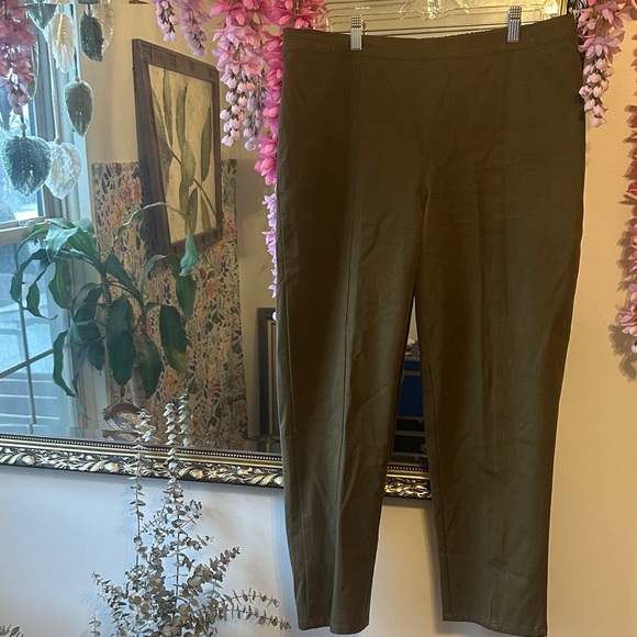Isaac Mizrahi Pants - Isaac Mizrah Live Olive Green Pants